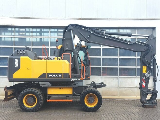 Volvo EW180E