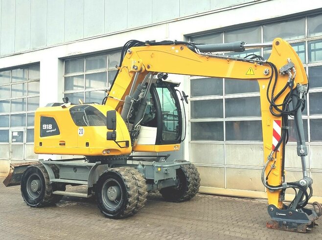 Liebherr A918