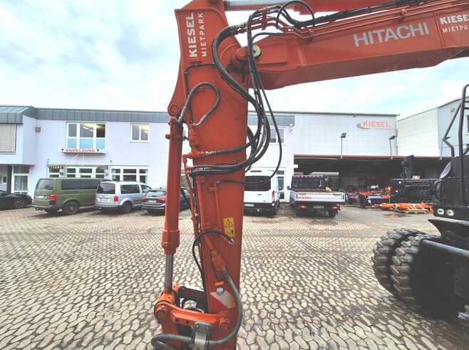 Hitachi ZX175W-7