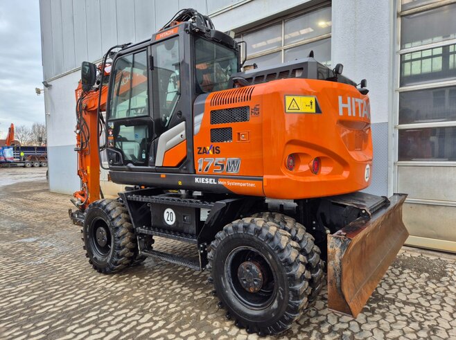 Hitachi ZX175W-7