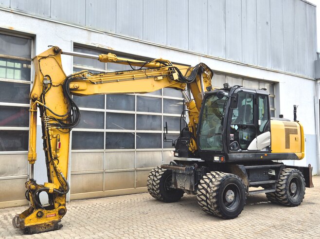 Hitachi ZX170W-5