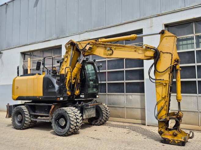 Hitachi ZX170W-5
