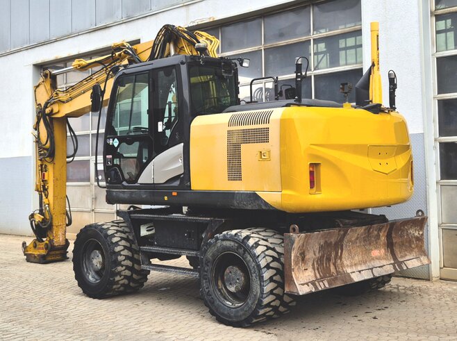 Hitachi ZX170W-5