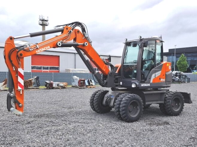 Hitachi ZX95W-7