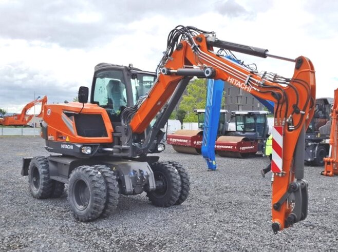 Hitachi ZX95W-7