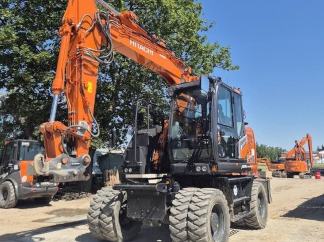 Hitachi ZX135W-7