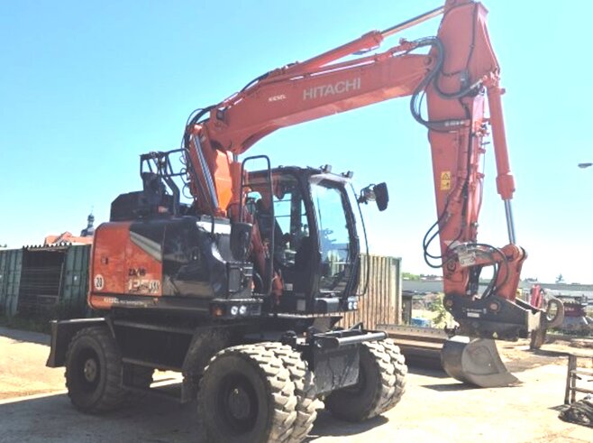 Hitachi ZX135W-7