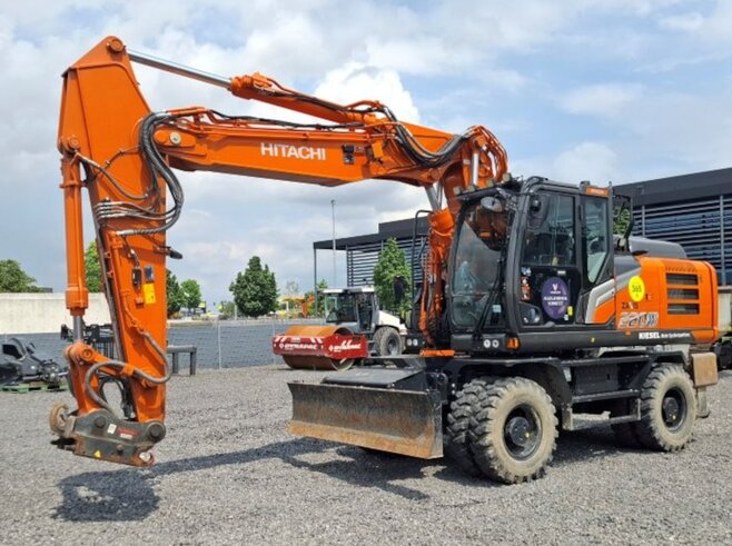 Hitachi ZX220W-7