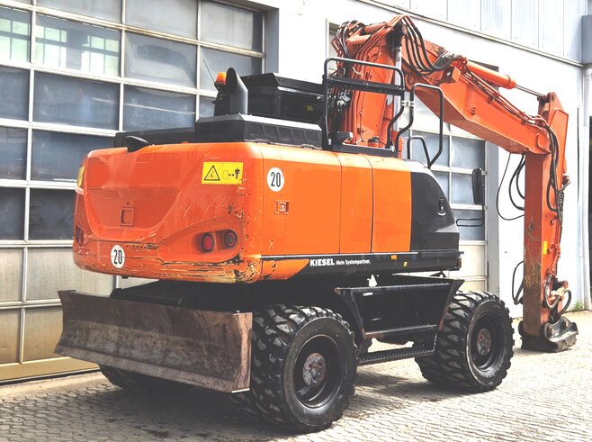Hitachi ZX170W-6