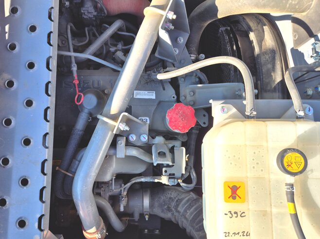 Hitachi ZX220W-7