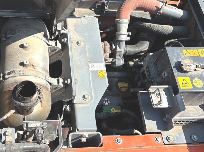 Hitachi ZX140W-6