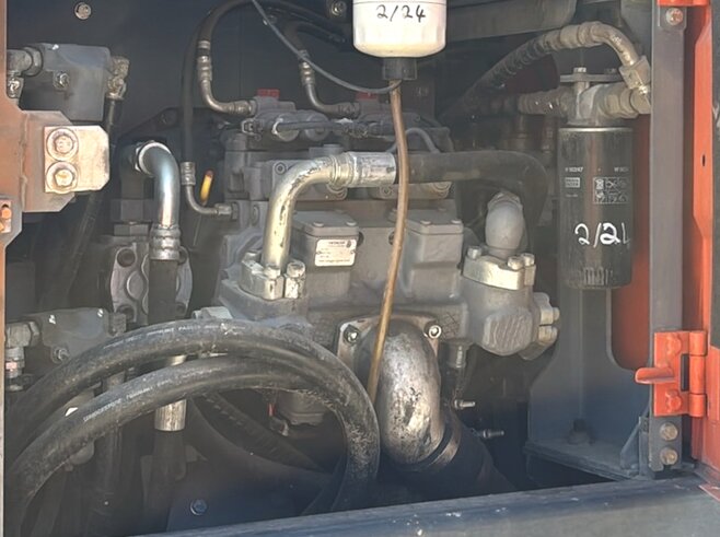 Hitachi ZX140W-6