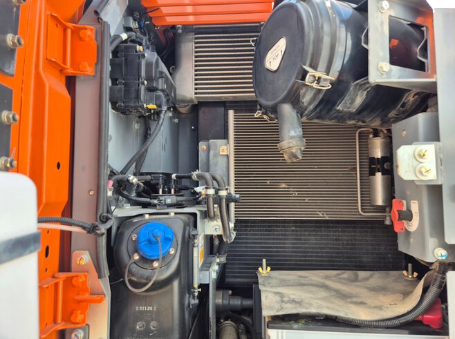 Hitachi ZX175W-7