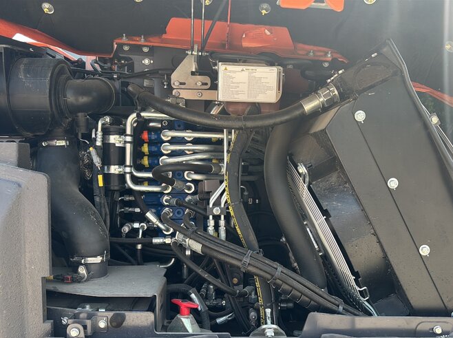 Hitachi ZX95W-7