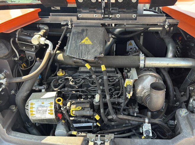 Hitachi ZX95W-7