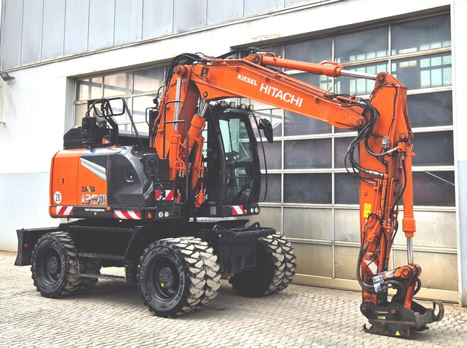 Hitachi ZX135W-7