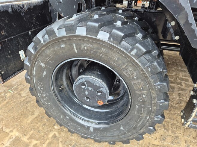 Hitachi ZX135W-7