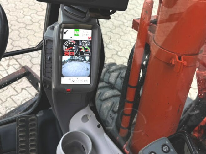 Hitachi ZX170W-6