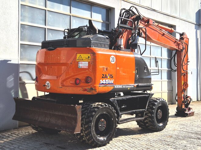 Hitachi ZX145W-6