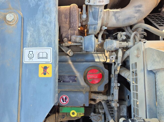 Hitachi ZX145W-6