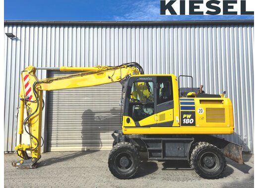 Komatsu PW180-11