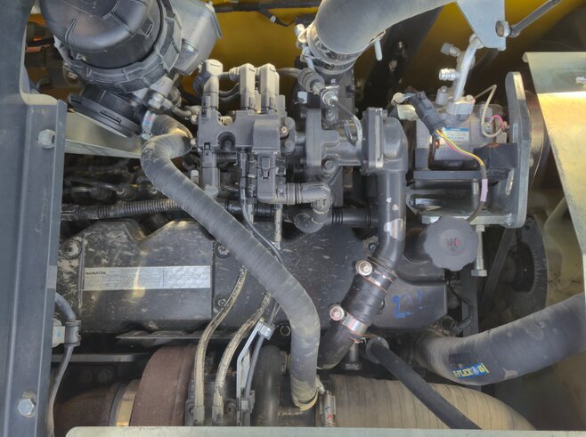 Komatsu PW180-11
