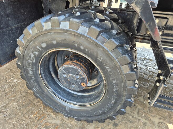 Hitachi ZX180W-7
