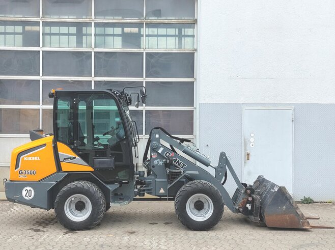 Giant G3500 X-Tra