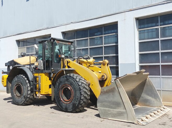 Hitachi ZW310-6