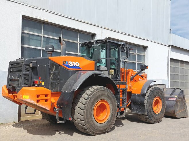 Hitachi ZW310-6