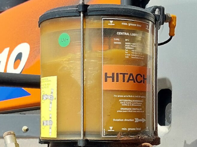 Hitachi ZW310-6