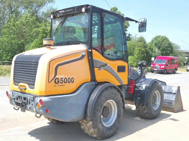Giant G5000 X-Tra