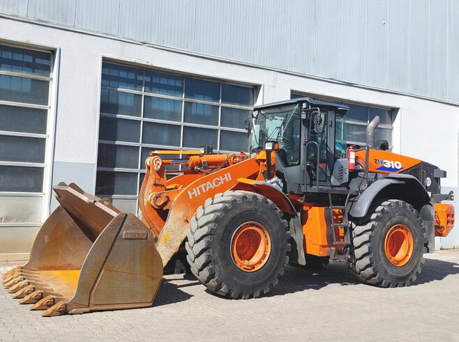 Hitachi ZW310-6