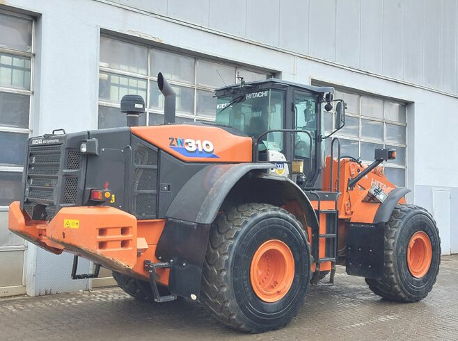 Hitachi ZW310-6