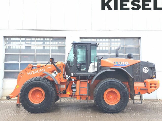 Hitachi ZW310-6