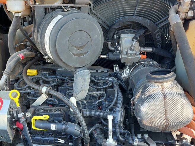 Hitachi ZW95-6