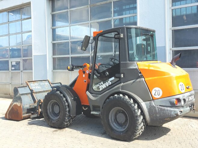 Hitachi ZW95-6