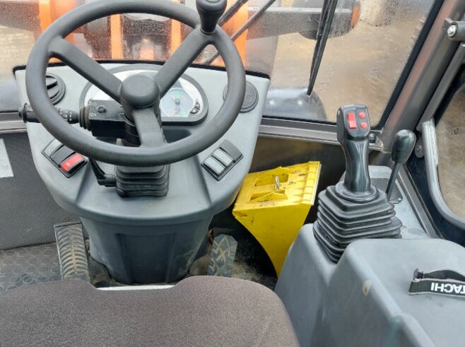Hitachi ZW95-6