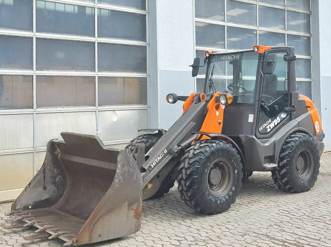 Hitachi ZW95-6