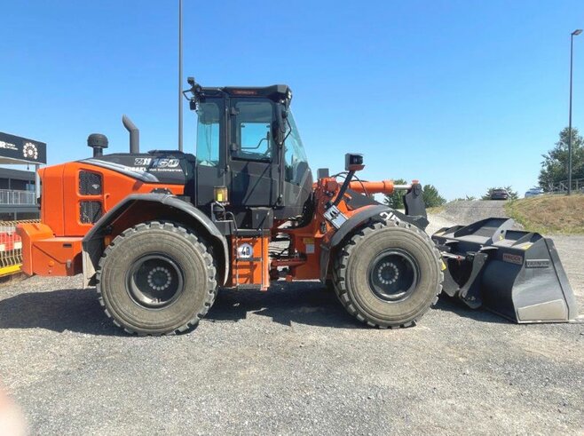 Hitachi ZW160-7