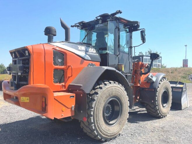 Hitachi ZW160-7