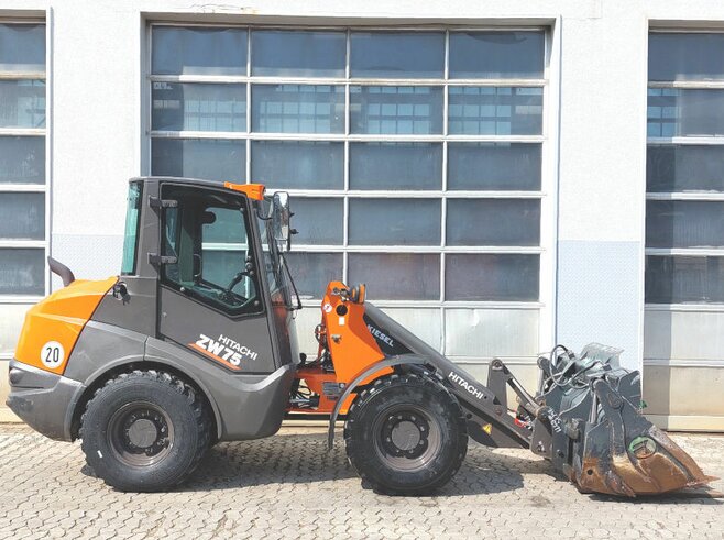 Hitachi ZW75-6