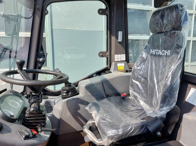 Hitachi ZW75-6
