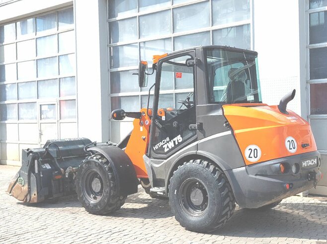Hitachi ZW75-6