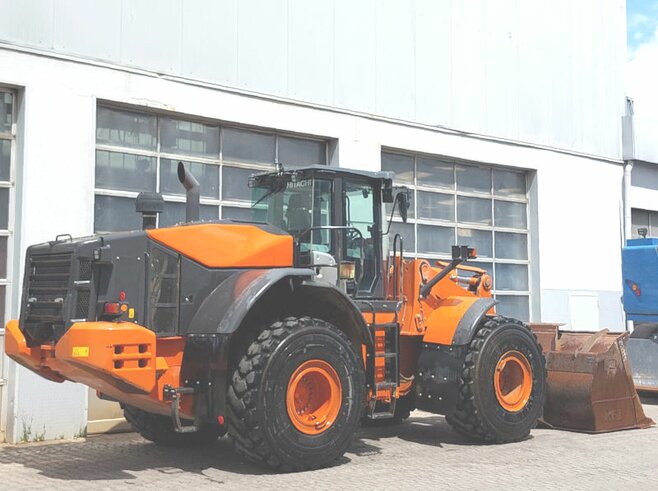 Hitachi ZW310-6