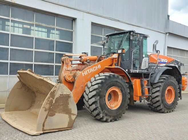 Hitachi ZW310-6