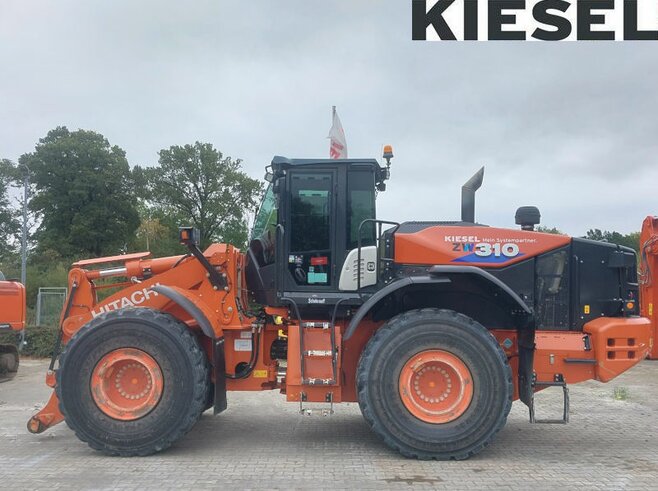 Hitachi ZW310-6