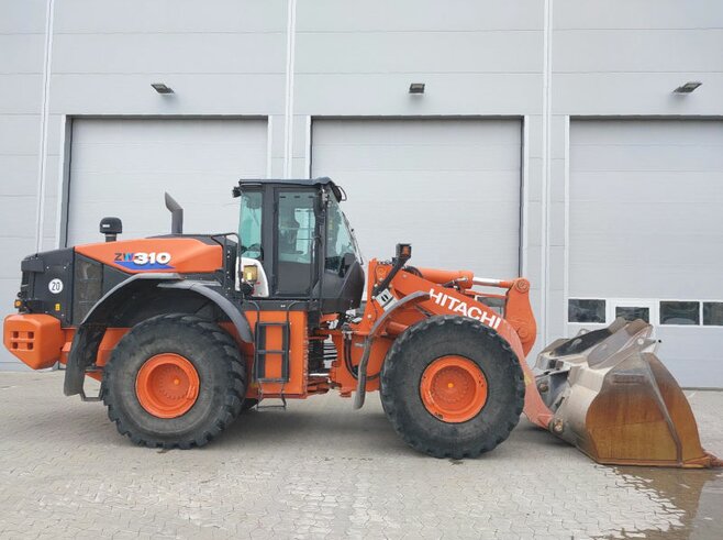 Hitachi ZW310-6