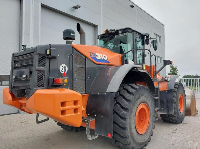 Hitachi ZW310-6