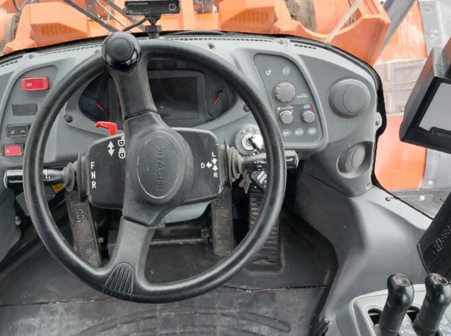 Hitachi ZW310-6